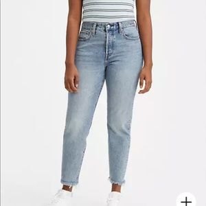 Levi’s Wedgie Fit Jean